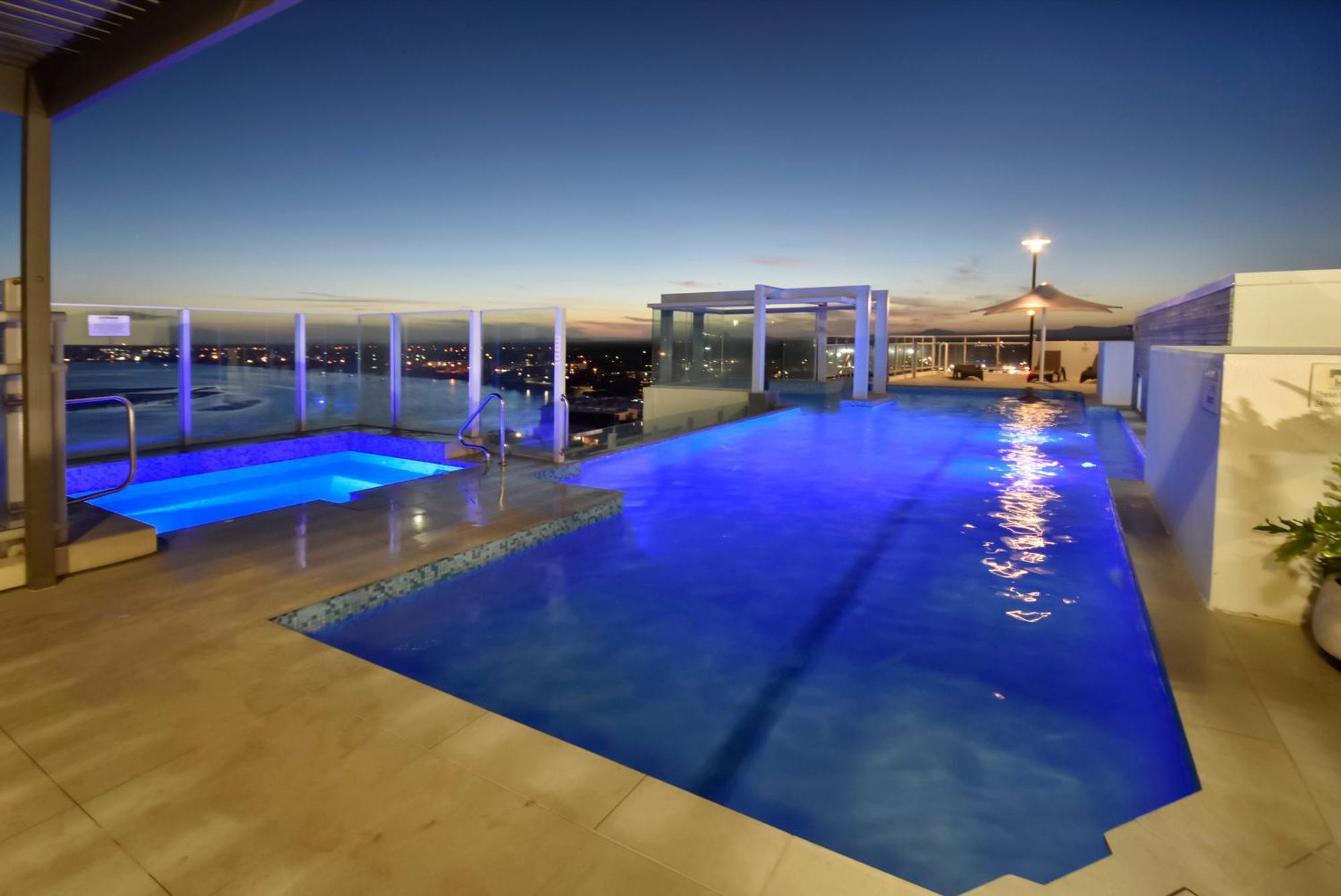 Pumicestone Blue Hotel Caloundra Exterior foto